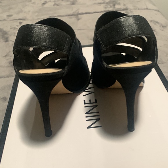 Heels - Picture 3 of 8